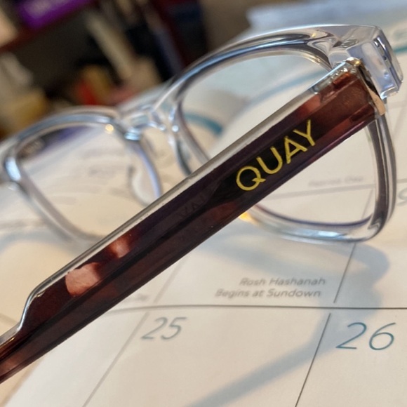 The ultimate blue light Quays! - Picture 3 of 8